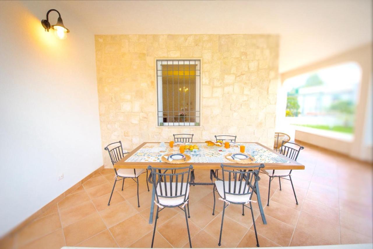 Villa Etoile - Charme & Relax With Pool Avola Luaran gambar