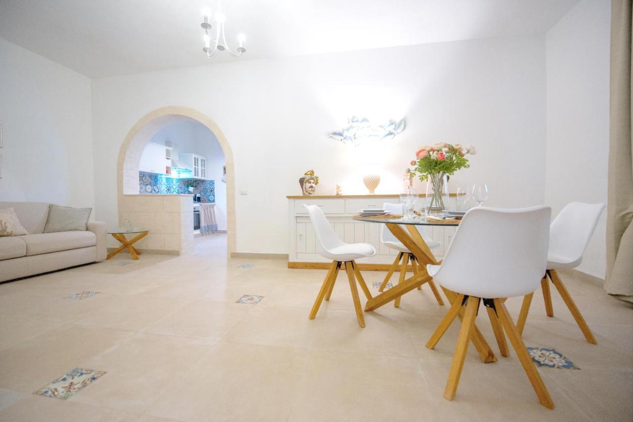 Villa Etoile - Charme & Relax With Pool Avola Luaran gambar